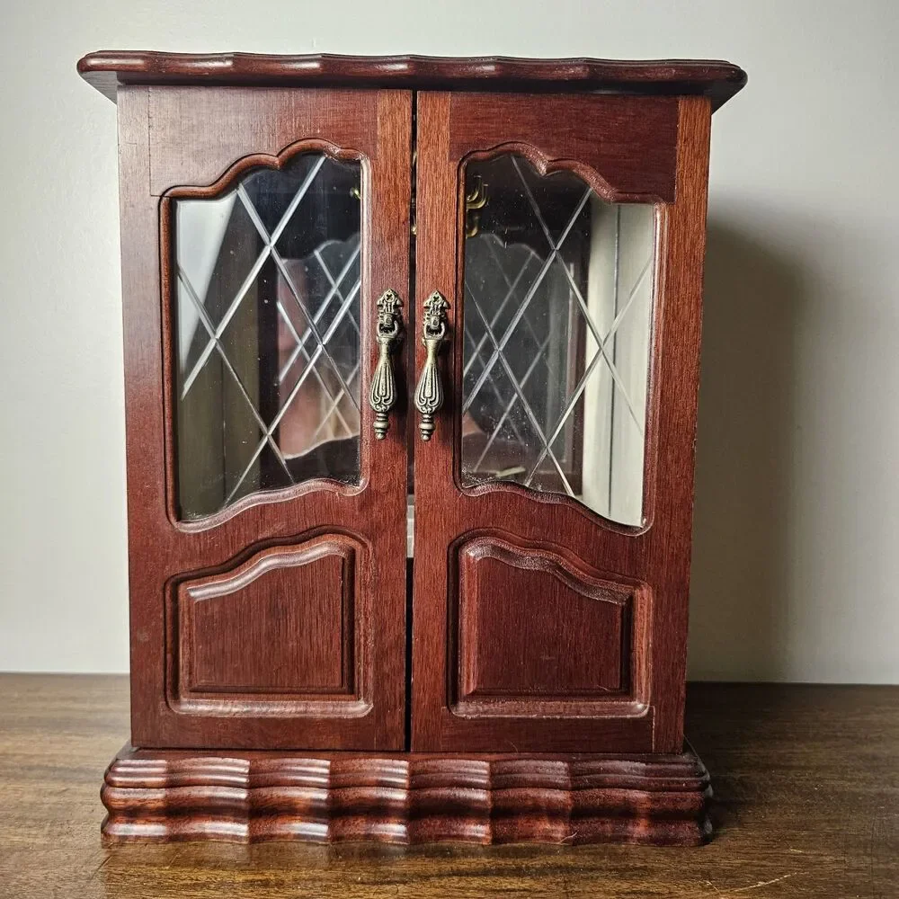 Unbranded elegant vintage